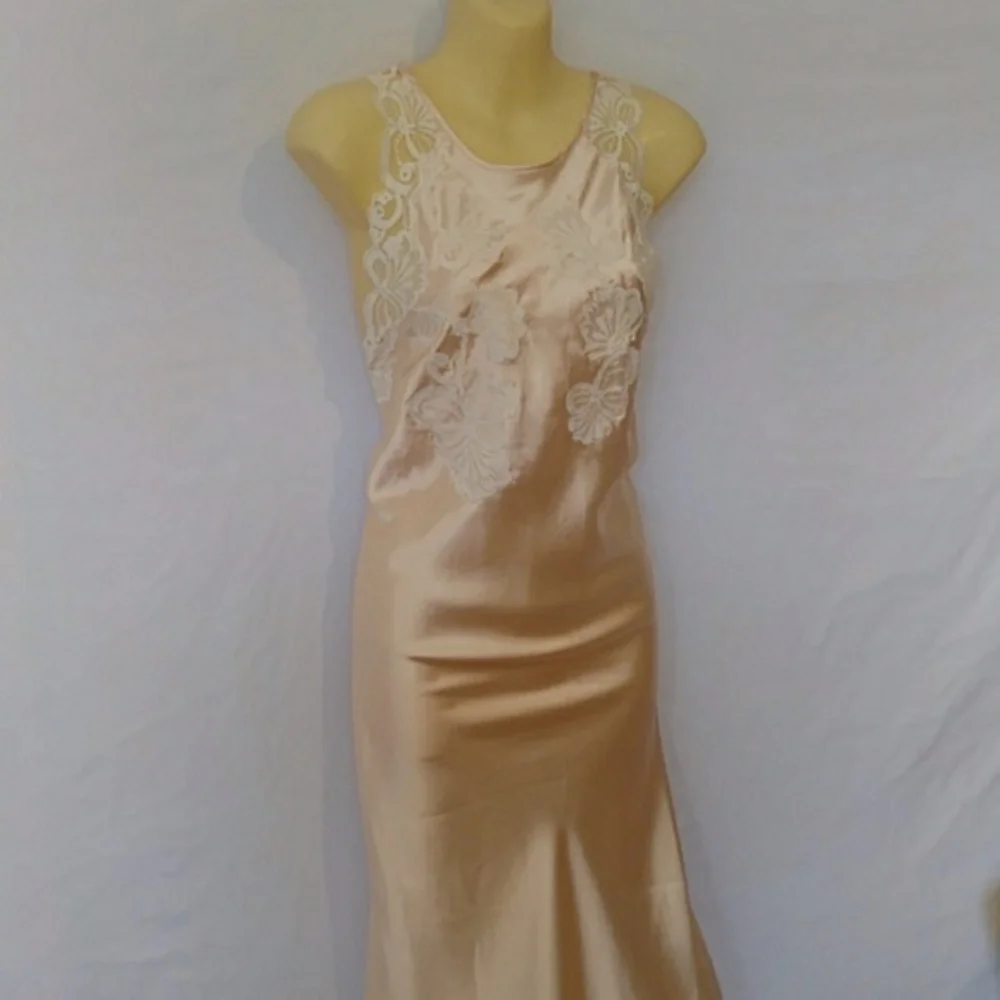 CASSINI NIGHTGOWN VINTAGE LACE SEXY FEMININE EXC~S - Picture 4 of 8